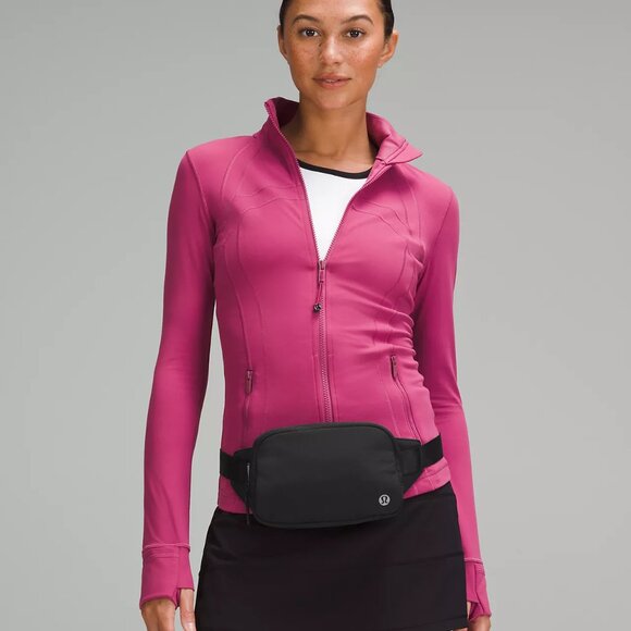 Lululemon Everywhere Belt Bag 1L Ripstop in Black, BNWT - Picture 6 of 7